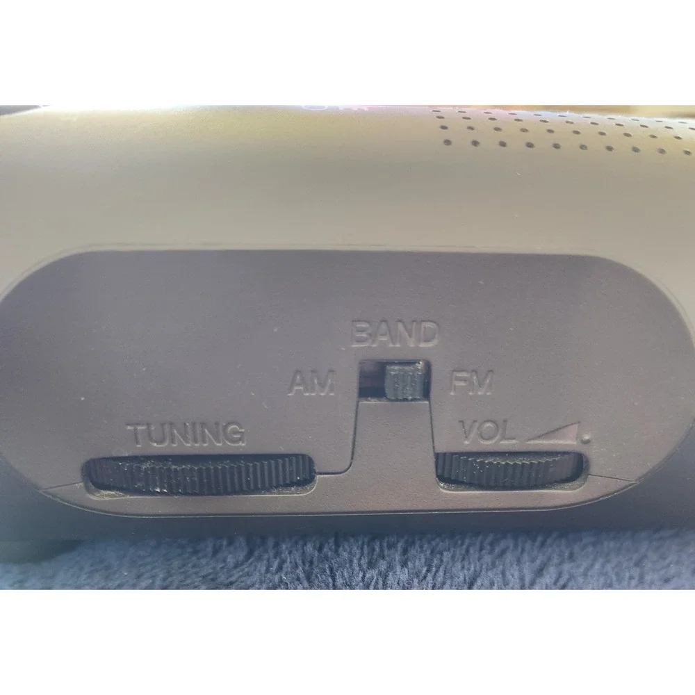 Sony Dream Machine Digital Alarm Clock AM‎ FM Radio Black Model ICF-C218